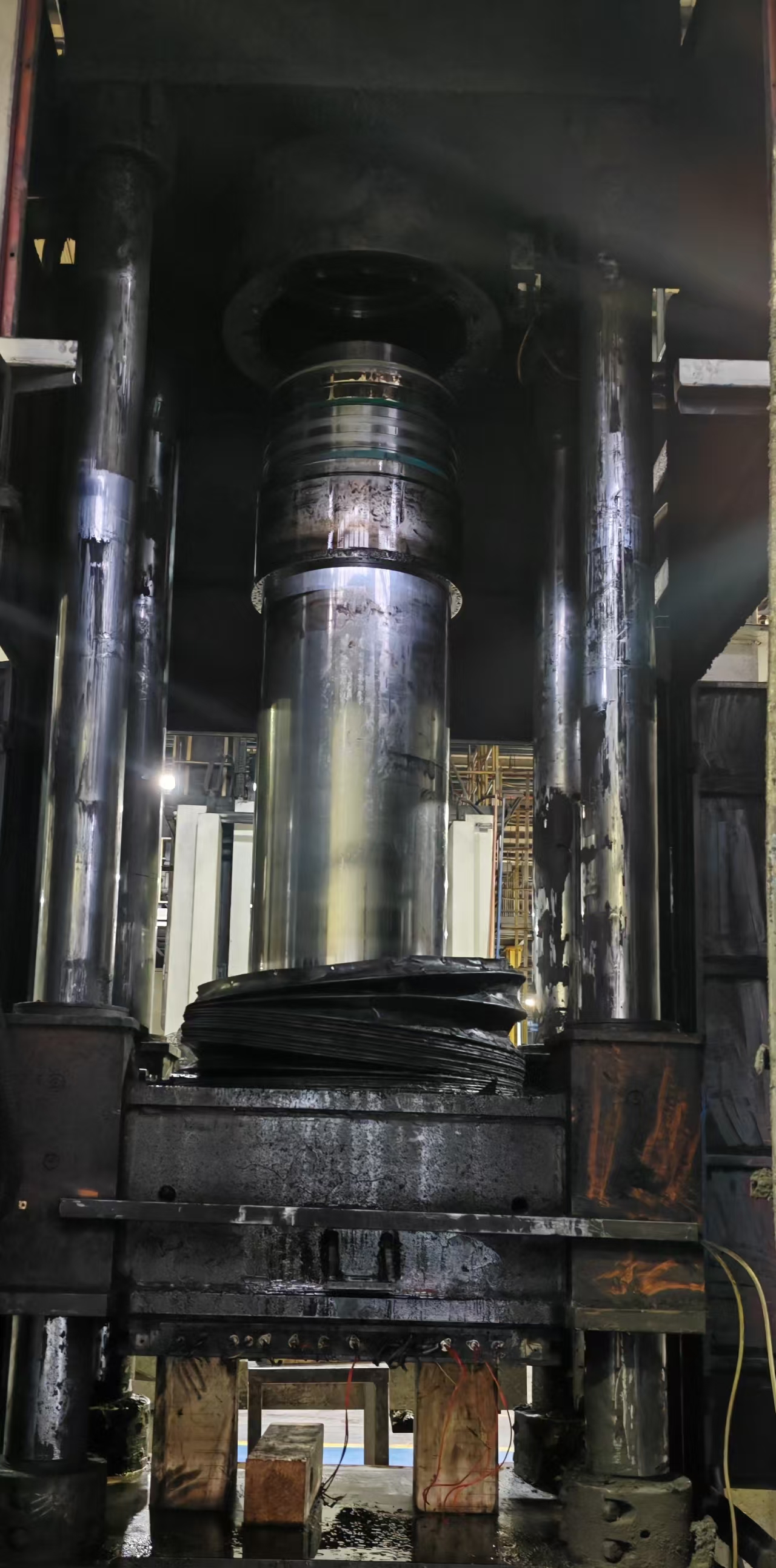 液压泄漏之液压缸维修六步法(图1) 液压泄漏之液压缸维修六步法(图1)